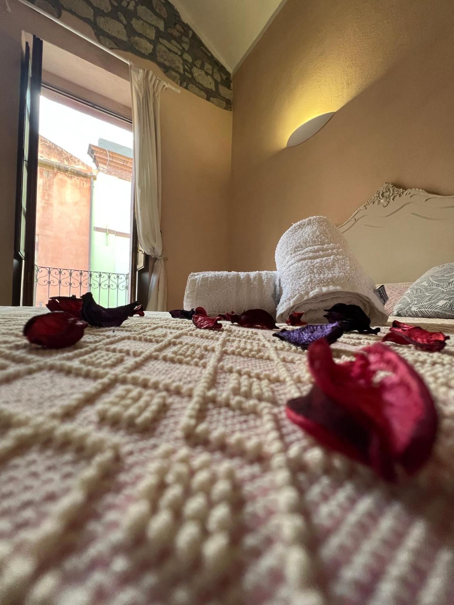 Corso 41 Hotel Bosa Eksteriør billede